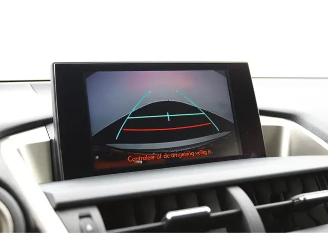 Lexus NX 300h AWD 25th Edition 2014 Hybride Benzine 8