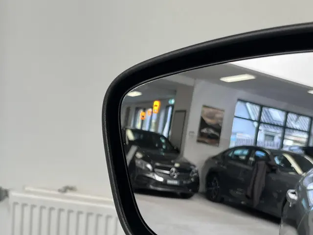 Ford Kuga 2.5 PHEV ST-Line 2023 Hybride Benzine 46