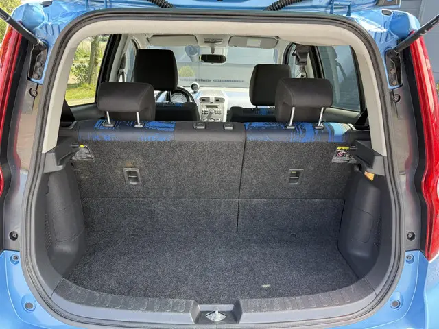 Opel Agila 1.0 Edition 2012 Benzine 10
