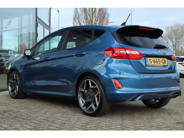 Ford Fiesta 1.5 ECOBOOST ST-3 200PK 2019 Benzine 18