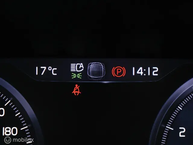 Volvo XC40 2.0 T4 R-Design 2019 Benzine 37