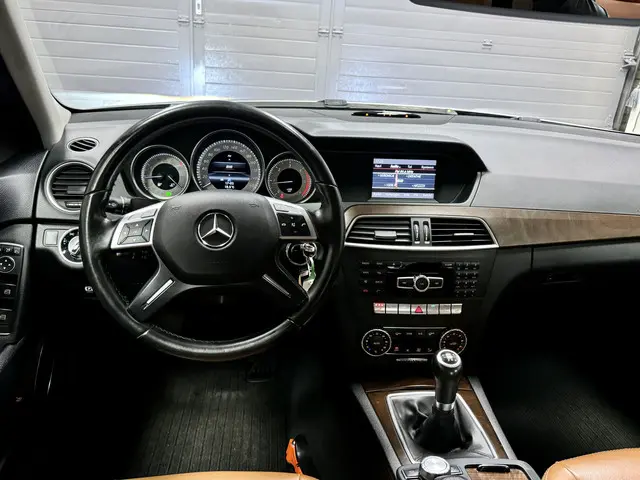 Mercedes-Benz C-Klasse 220 CDI Elegance 2013 Diesel 8