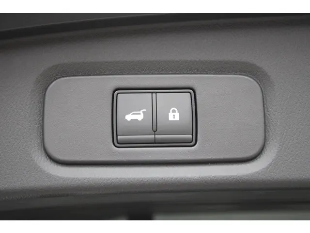 Nissan QASHQAI MHEV 158 Xtronic Tekna Plus 2025 Benzine 54