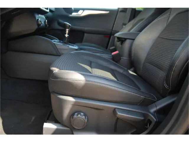 Ford Kuga 1.5 EcoBoost Titanium X 150PK 2020 Benzine 18