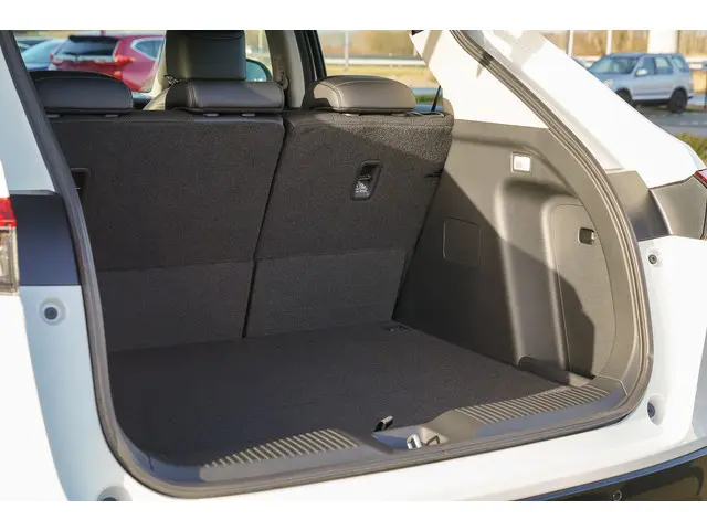 Honda HR-V 1.5i e:HEV ADVANCE 2023 Hybride Benzine 34