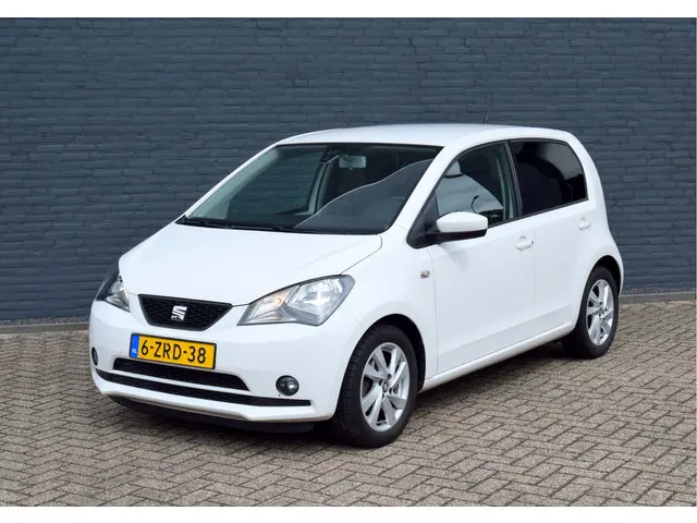 SEAT Mii 1.0 Sport Dynamic 2015 Benzine