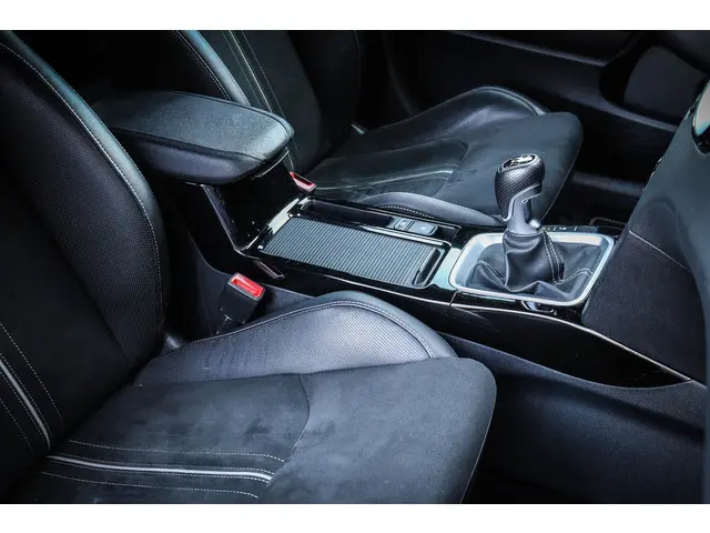 Kia ProCeed 1.0 T-GDi GT-Line 2022 Benzine 17