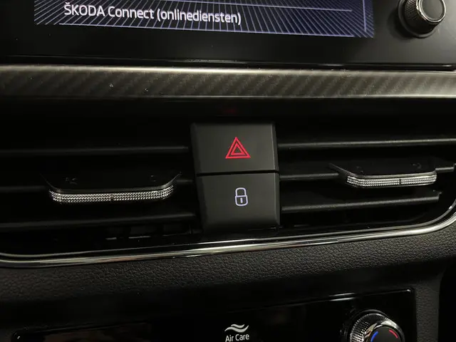 Škoda Kamiq 1.5 TSI ACT Monte Carlo Sport 2023 Benzine 46