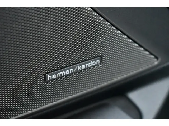 BMW 3 Serie 330 d M-Sport Pro 2023 Diesel 13