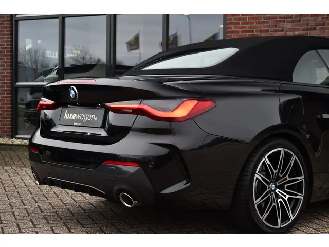 BMW 4 Serie Cabrio 420i M-Sport 2022 Benzine 22