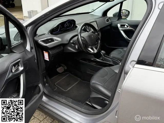 Peugeot 2008 1.2 PureTech Allure Automaat 2016 Benzine 9