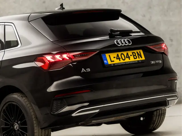 Audi A3 Sportback 30 TFSI Sportline 2021 Benzine 14
