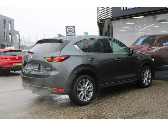 Mazda CX-5 2.5 SkyActiv-G 194 Luxury 2019 Benzine 6