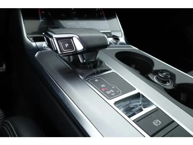 Audi A6 Avant 40 TDI quattroS Line 2019 Diesel 7