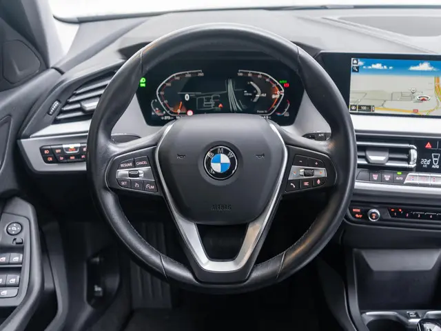 BMW 1 Serie 118i 2022 Benzine 8