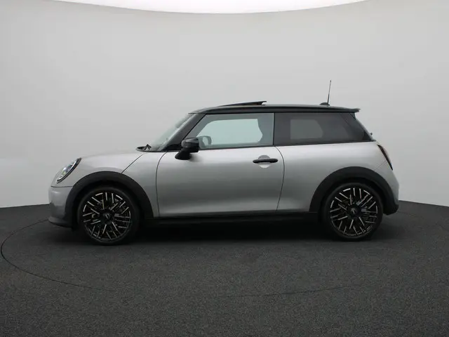 MINI 3-Deurs Cooper S 2025 Benzine 4