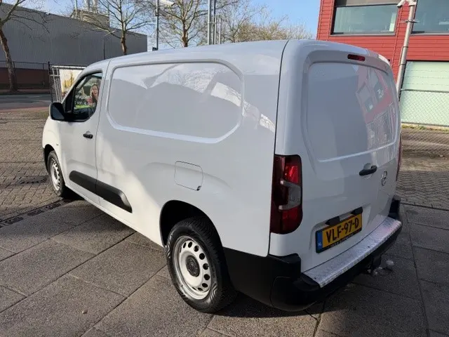 Opel Combo 1.5D L2H1 Edition 2021 Diesel 8