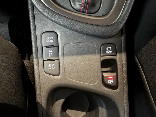 Toyota Yaris Hybrid 130 GR Sport 2025 Hybride Benzine 38
