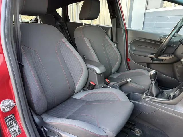 Ford Fiesta 1.0 EcoBoost ST Line 2017 Benzine 15