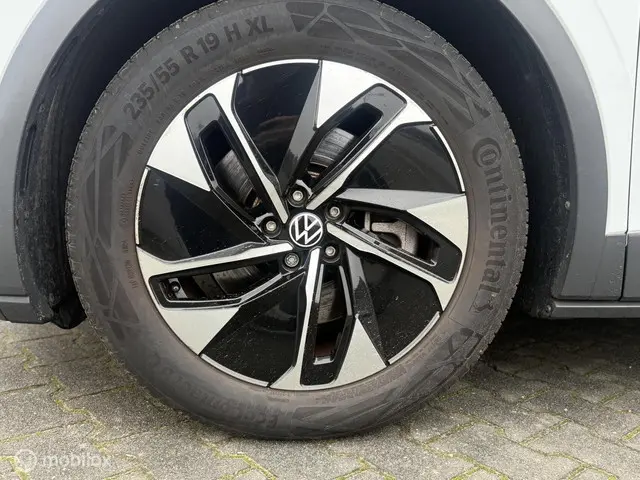 Volkswagen ID.4 Life 77 kWh 2021 Elektrisch 11
