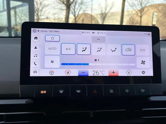 MG MG4 Electric Luxury 64 kWh 2024 Elektrisch 24