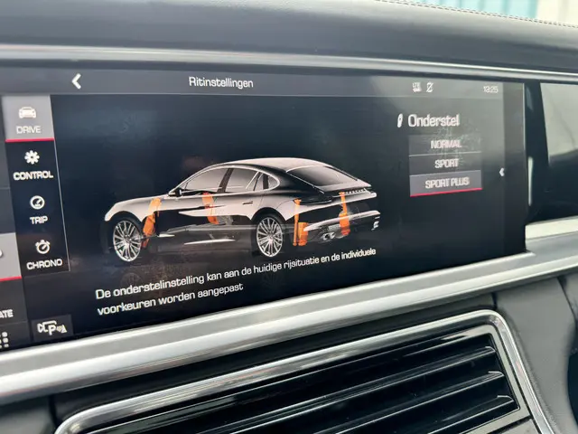 Porsche Panamera 2.9 4 E-Hybrid 2017 Hybride Benzine 18