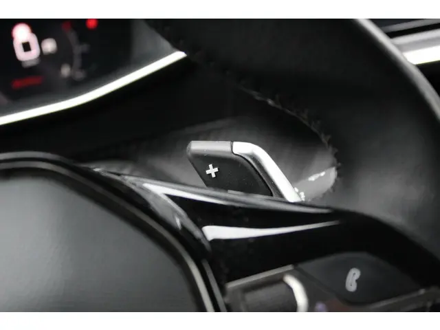 Peugeot 2008 1.5 BlueHDi Blue Lease Allure 2020 Diesel 20