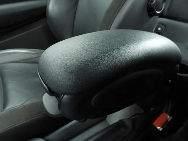 MINI 3-Deurs Cooper 2022 Benzine 18