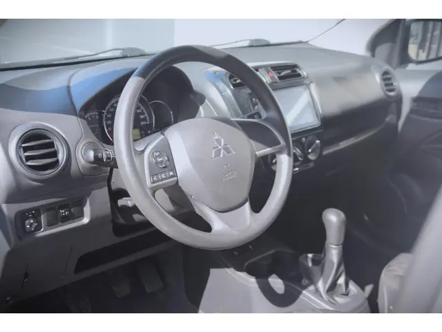 Mitsubishi Space Star 1.2 Cool+ 2021 Benzine 6