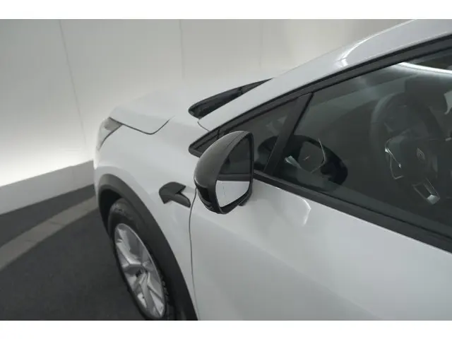 Renault Captur Mild Hybrid 160 Evolution 2024 Benzine 20