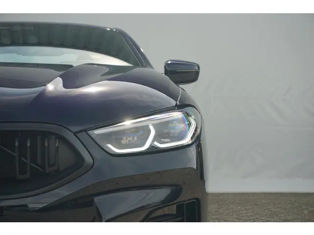 BMW 8 Serie Coupé 840i 2024 Benzine 7
