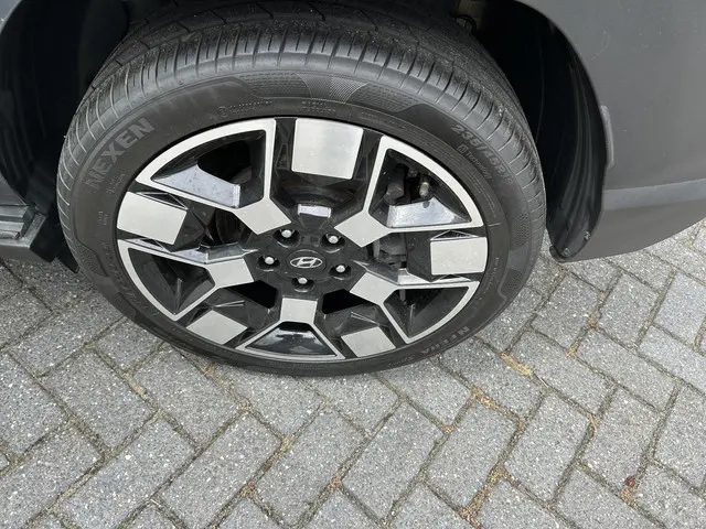 Hyundai Kona 1.6 GDI HEV Comfort 2024 Hybride Benzine 9