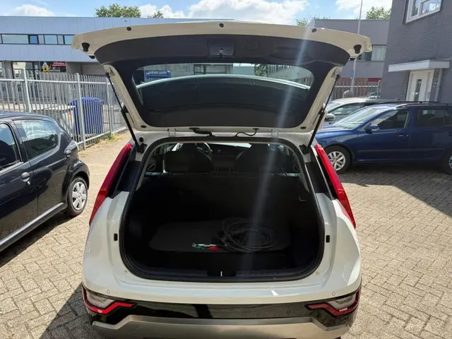 Kia Niro 1.6 GDi PHEV DynamicLine 2023 Hybride Benzine 14