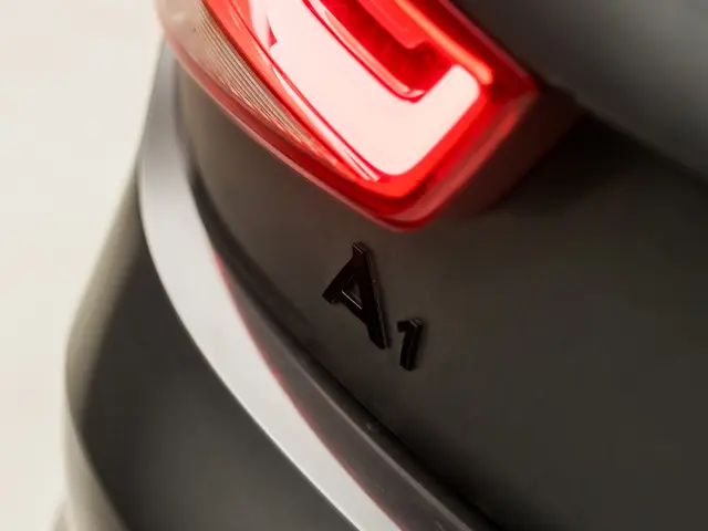 Audi A1 Sportback 1.4 TFSI S-Line Sport 2013 Benzine 29