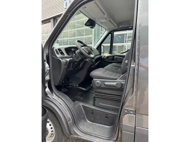 Iveco Daily 35S16V A8 L3 H2 2024 Diesel 5