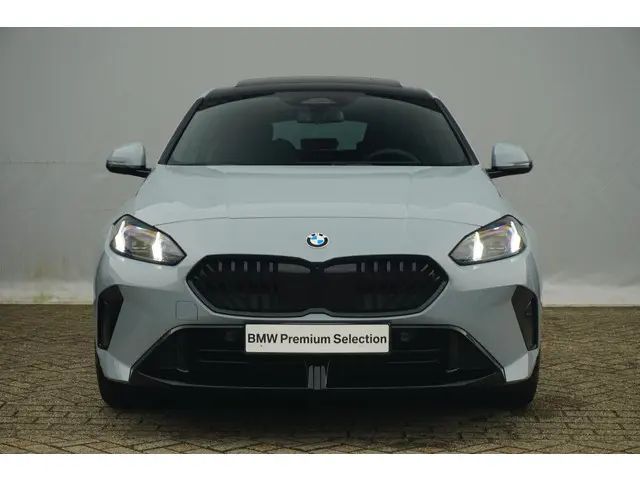 BMW 1 Serie 5-deurs 120 2025 Benzine 5