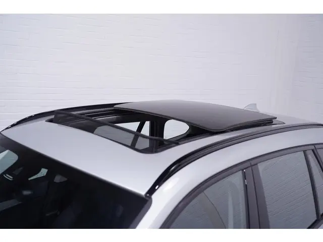 BMW X1 sDrive18i Sport Line 2021 Benzine 15