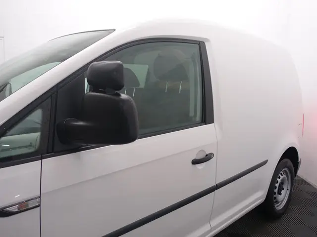 Volkswagen Caddy 2.0 TDI Euro 6 L1 Highline- 2017 Diesel 17