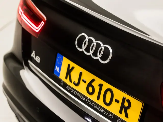 Audi A6 Limousine 1.8 TFSI S-Line Sport 2016 Benzine 29