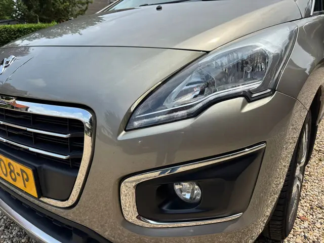 Peugeot 3008 1.2 PureTech Style 2015 Benzine 5
