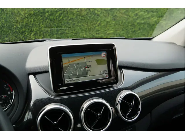 Mercedes-Benz B-Klasse B 180 Ambition 2014 Benzine 35