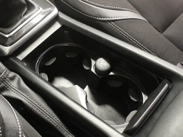 Volvo V40 2.0 T2 Nordic+ 2016 Benzine 31