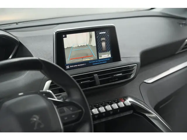 Peugeot 3008 PureTech 130 EAT8 GT Line 2019 Benzine 15