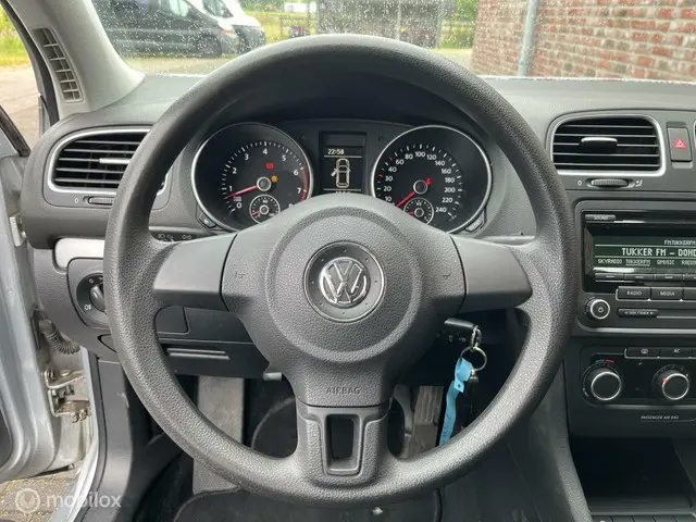 Volkswagen Golf 1.2 TSI Trendline 2012 Benzine 12