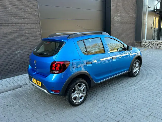 Dacia Sandero 0.9 TCe Bi-Fuel Laureate 2017 Benzine 4