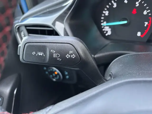 Ford Fiesta 1.0 EcoBoost ST-Line 2019 Benzine 26