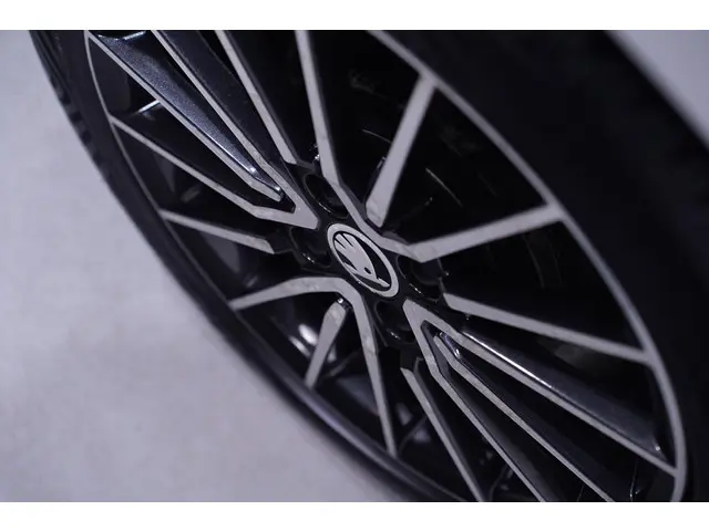 Škoda Citigo 1.0 Greentech Sport 2014 Benzine 18