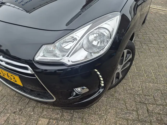 Citroën DS3 Cabrio 1.2 VTi So Chic 2014 Benzine 21