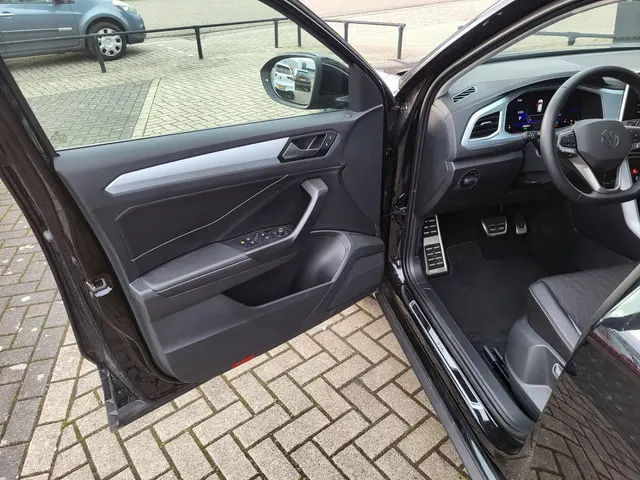 Volkswagen T-Roc 1.5 TSI GOAL 2025 Benzine 13