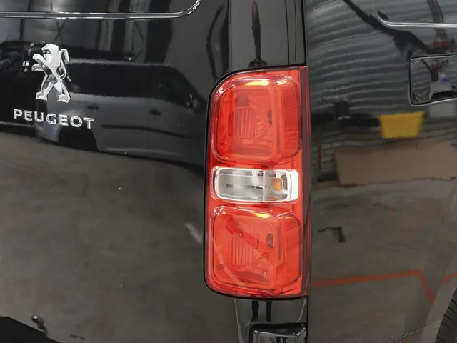 Peugeot Expert 2.0 BlueHDI 145PK L3 2023 Diesel 15